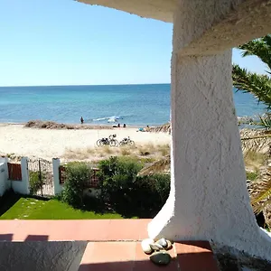 Appartamento La Terrazza Sul Mare - Terrace By The Sea, Flumini di Quartu